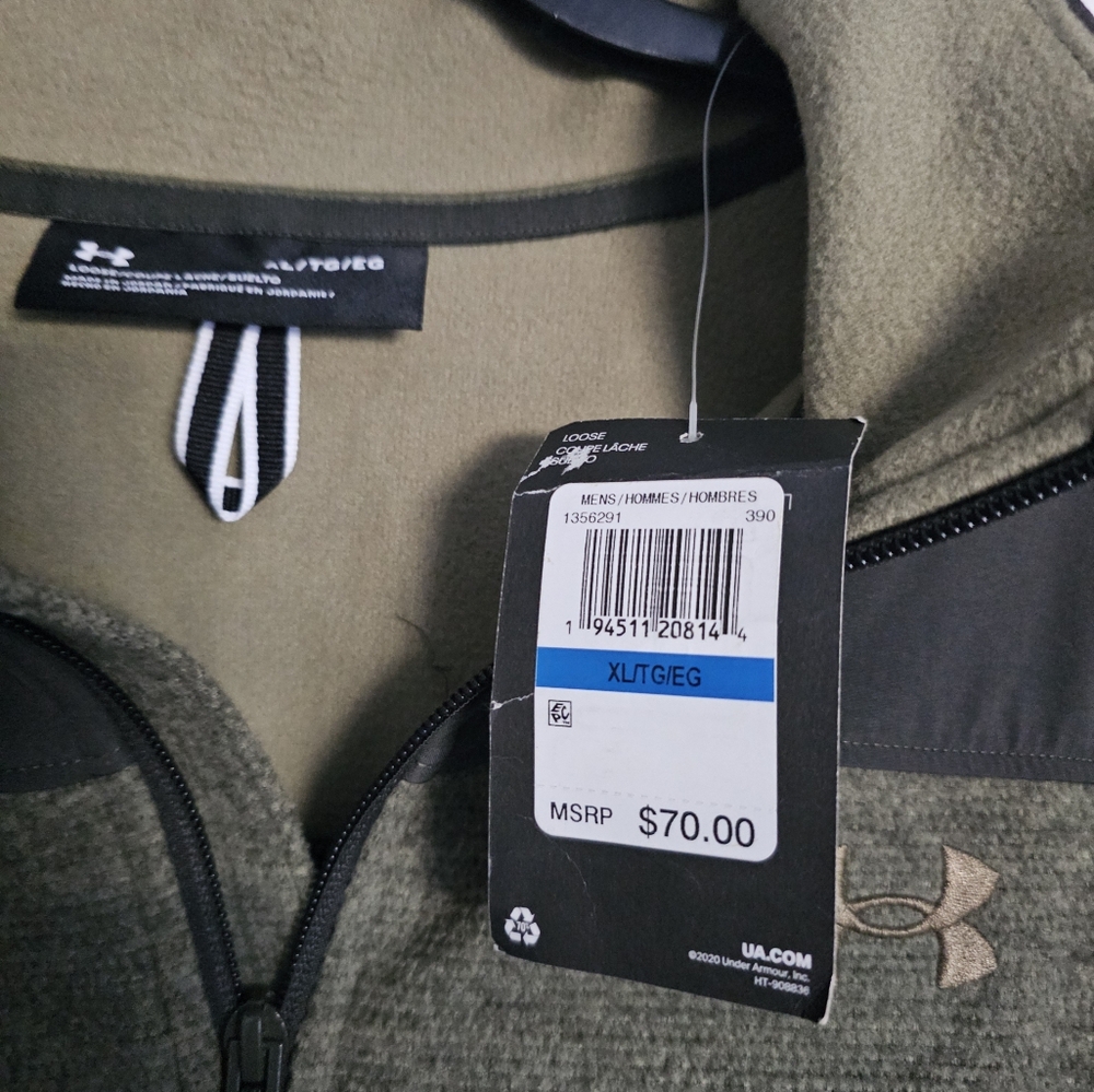 Under Armour Men's Olive and Black Vest - Picture 4 of 6